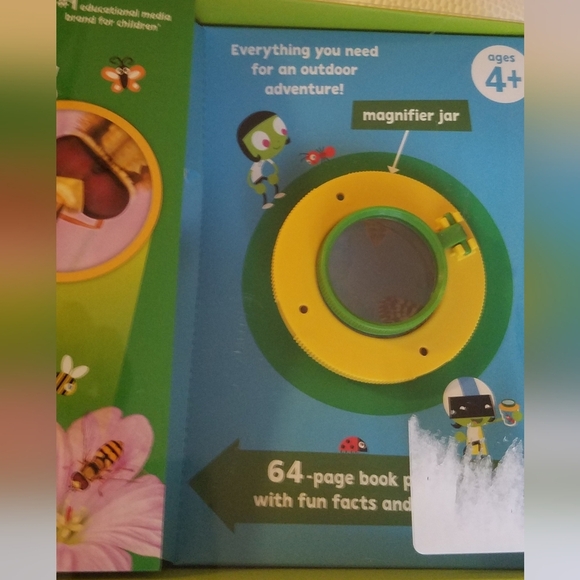 NIB Sealed PBS Look Learn Insects 64 Page Book Magnifier Jar Activity Poster - Picture 3 of 6
